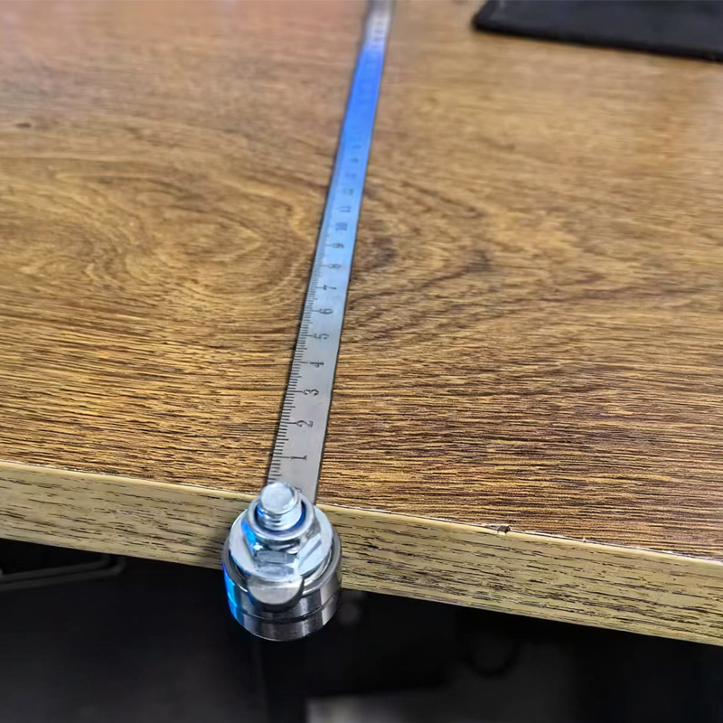EdgeMaster™ Steel Guide Ruler — Perfect Every Cut, Zero Waste, Pro-Level Craftsmanship