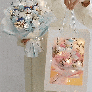 Royelux Hello Kitty Flower Bouquet – Creative Gift for Birthdays & Special Occasions