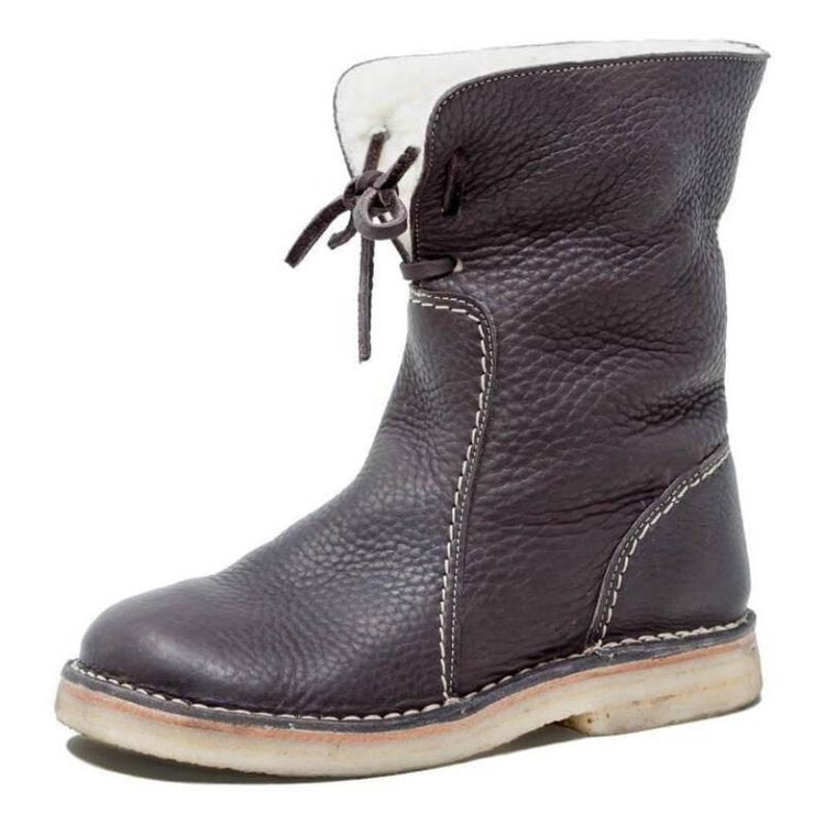 Elegant Footwear for Dry, Warm Feet – Ensures Timeless Style
