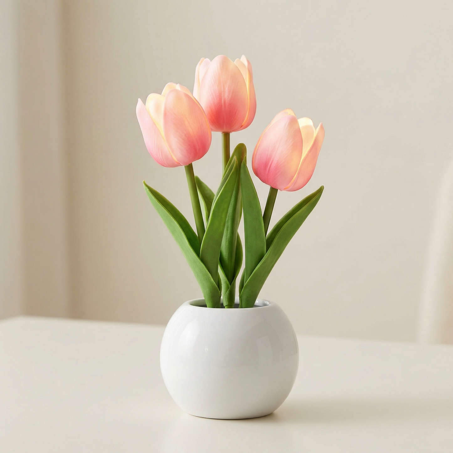 Bloomora™ – LED Tulip Lamp with Ceramic Vase