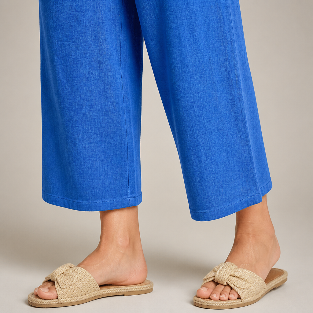 LumoraEase™ – Relaxed Cotton-Linen V-Neck Two-Piece Set