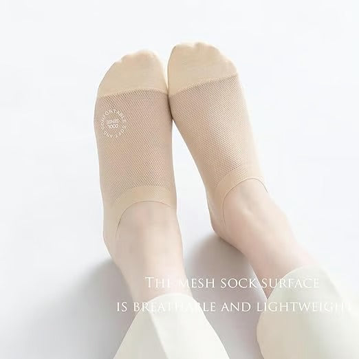 Invisible Comfort Insoles for All-Day Freshness and Safety