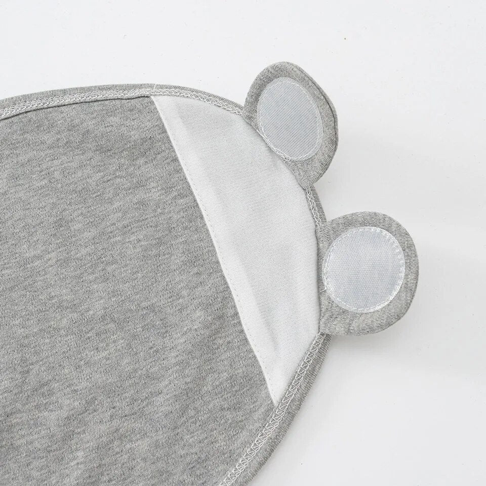Newborn Adjustable Baby Swaddle Blanket With Hat Set Baby 0 - 3 Months - Skaldo & Malin