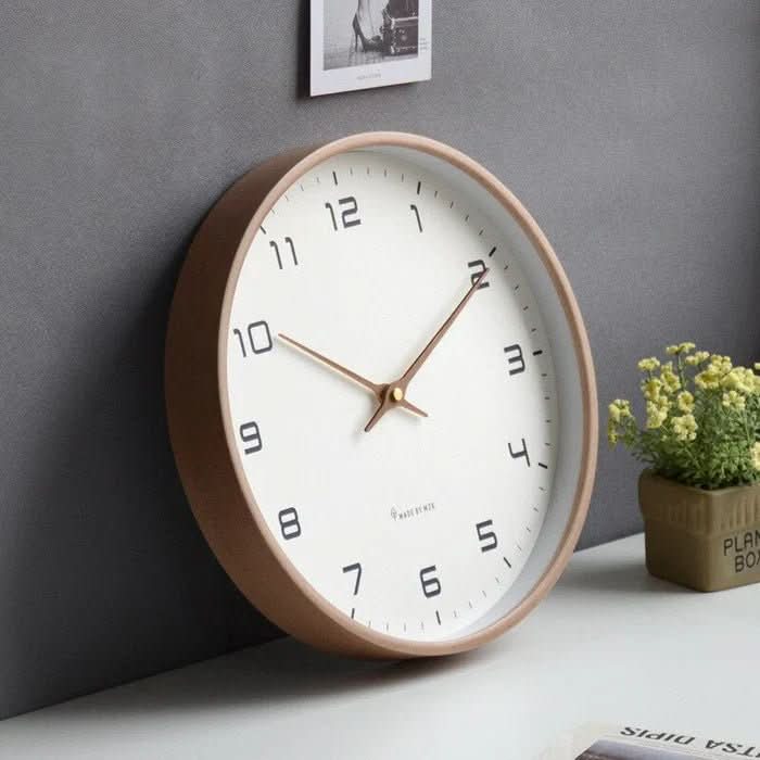 Modern Living Wooden Wall Clock with Silent Mechanism