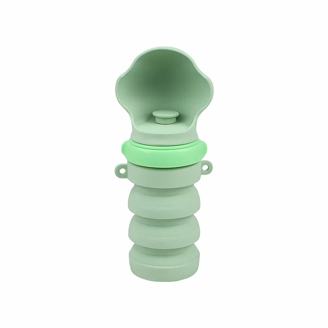 Collapsible Water Bottle for Pets – Travel-Friendly Design