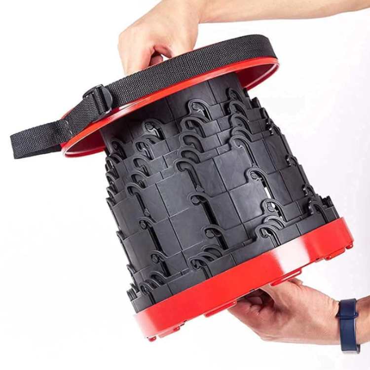 Collapsible Travel Stool – Compact and Lightweight Design