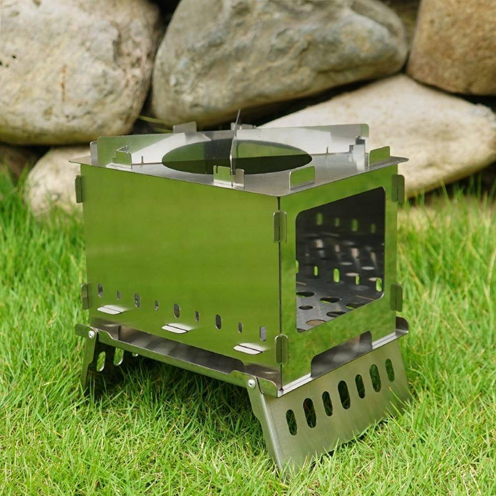 Compact Outdoor Barbecue Grill and Firewood Cooker