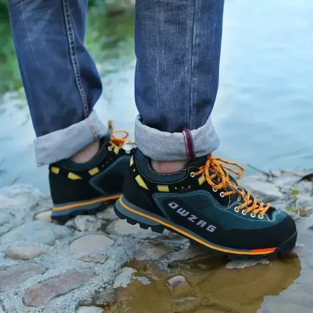Men's Hiking Boots - Durable and Waterproof Footwear