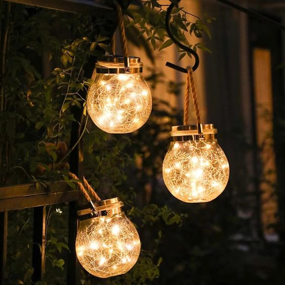 Solar Glass Globe Lantern