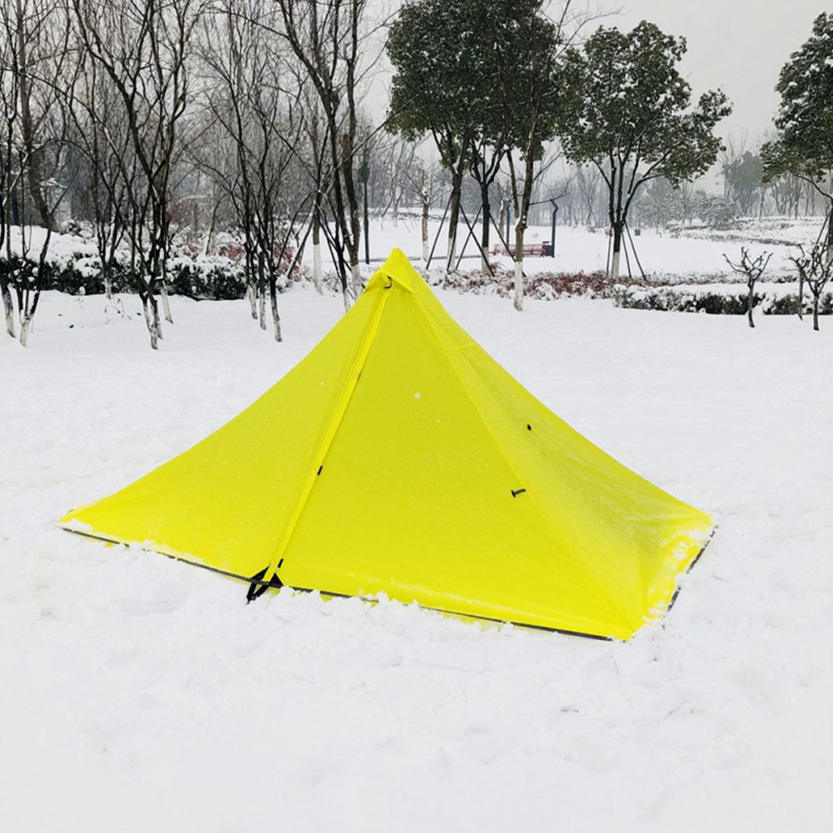 Lightweight Pyramid Tent for 1-2 Campers
