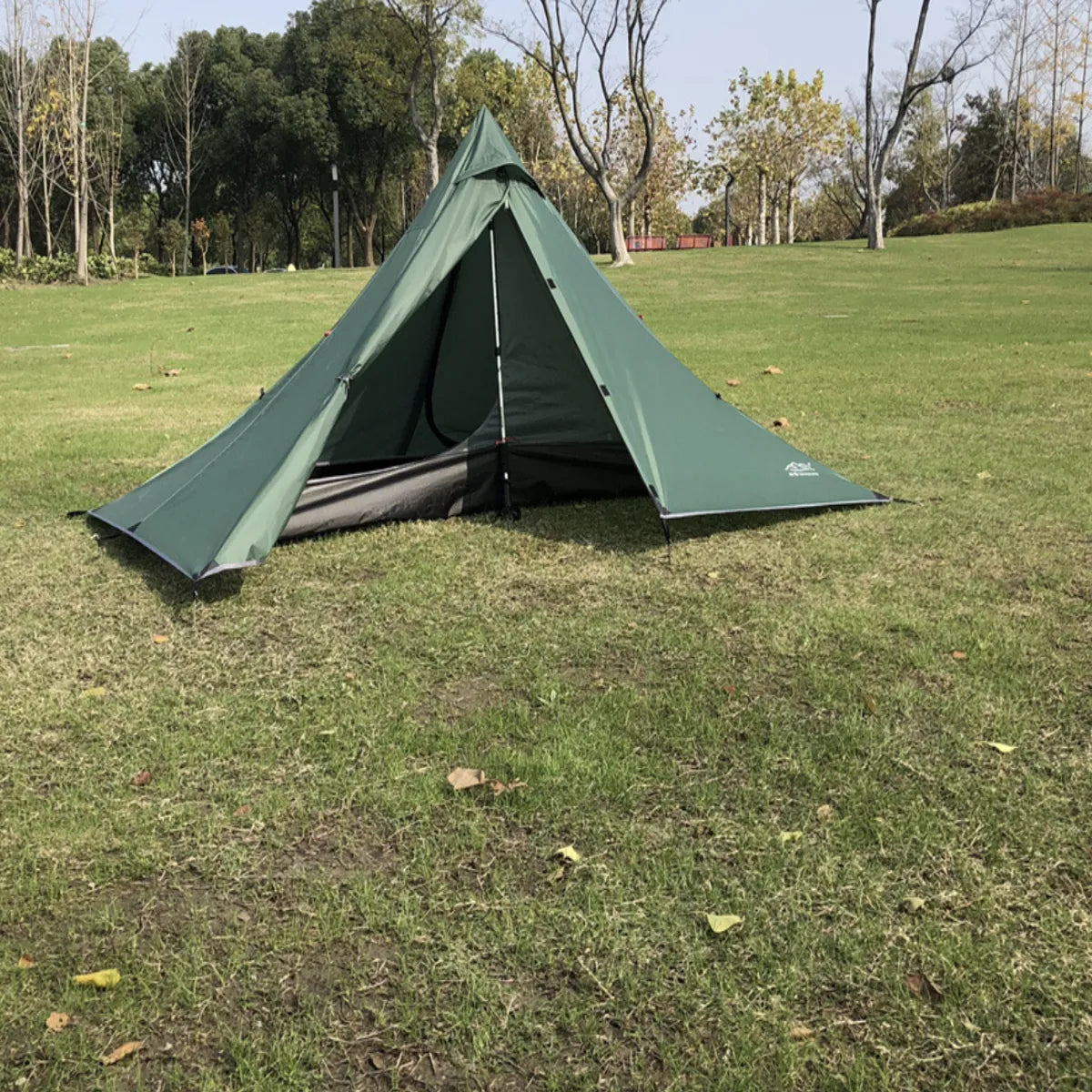 Lightweight Pyramid Tent for 1-2 Campers