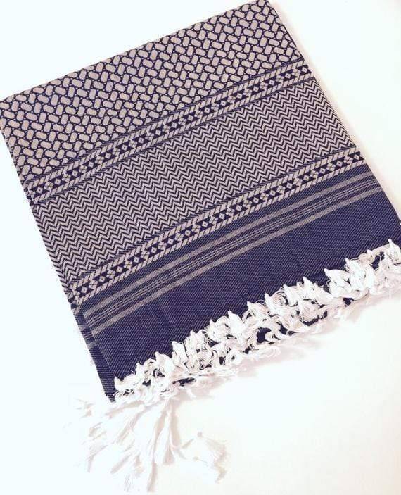 Classic Shemagh Scarf for Head and Neck – Traditional Keffiyeh Style