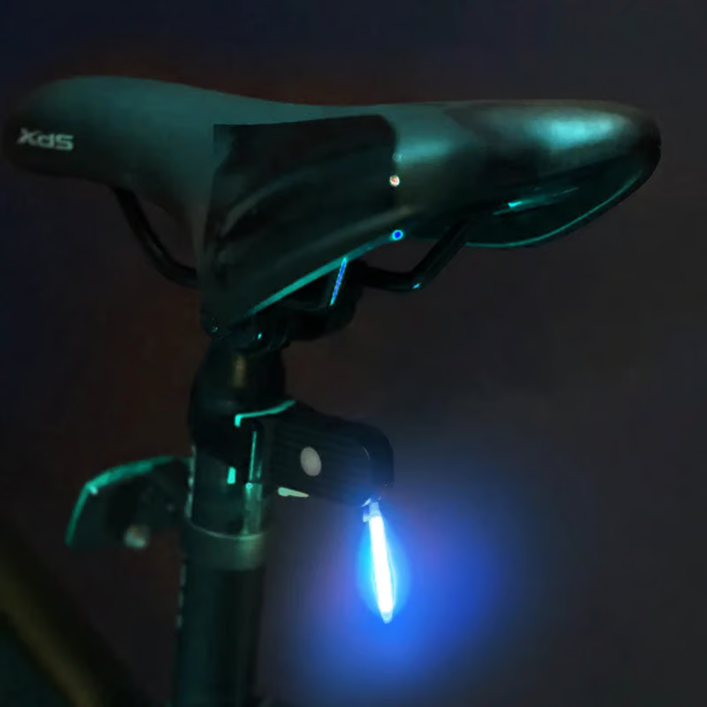 LED Bicycle Tail Light for Enhanced Visibility