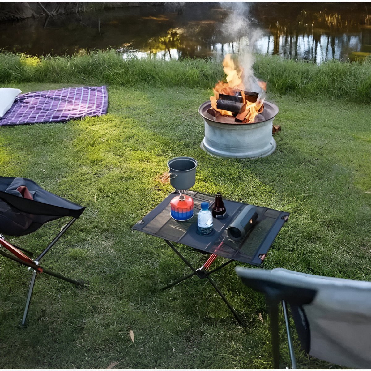Folding Camping Table in Portable Aluminum Design