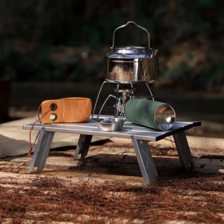 Lightweight Collapsible Outdoor Picnic Table for Camping